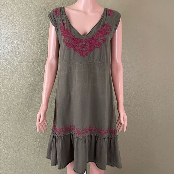 Johnny Was LA Women’s Medium Green Embroidered Floral MIDI Tunic Dress - Picture 1 of 11